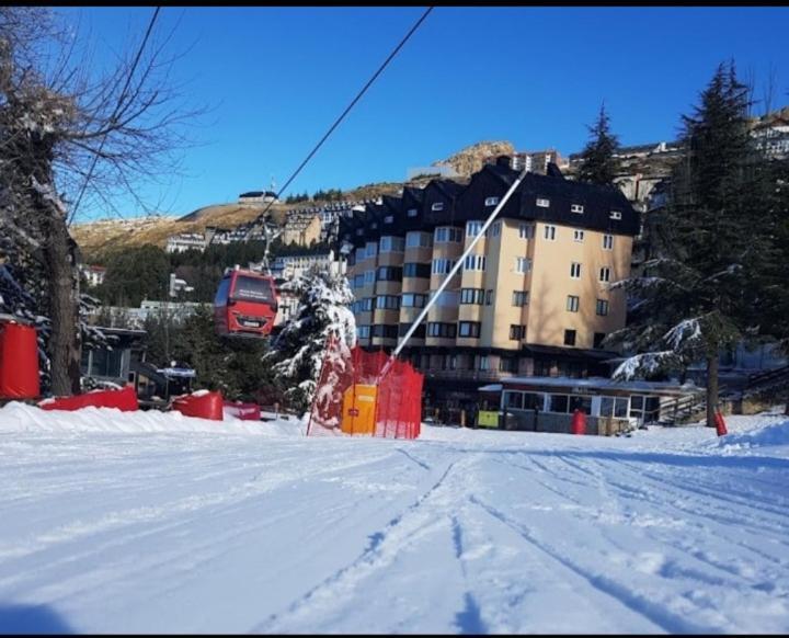 Apartamento Ameto En La Plaza Pradollano"Junto Al Telecabina Borreguiles" Sierra Nevada Exterior foto